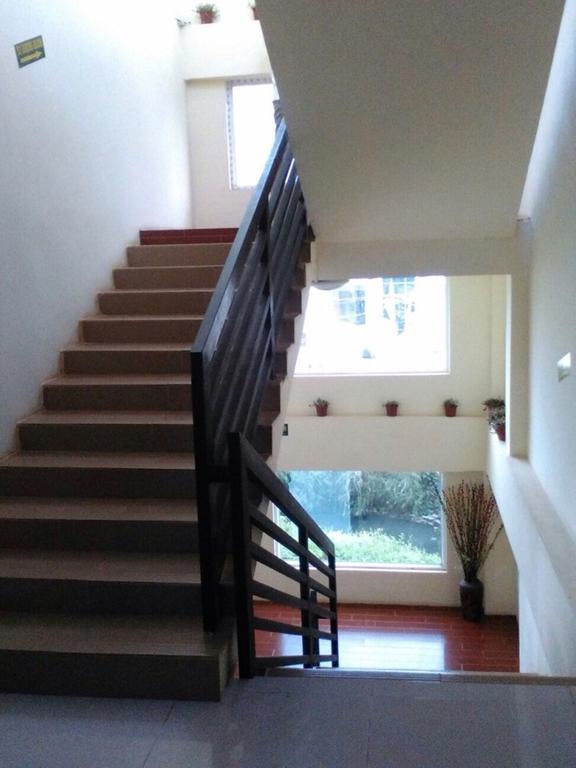 Hotel 99 Pyin Oo Lwin Phòng bức ảnh