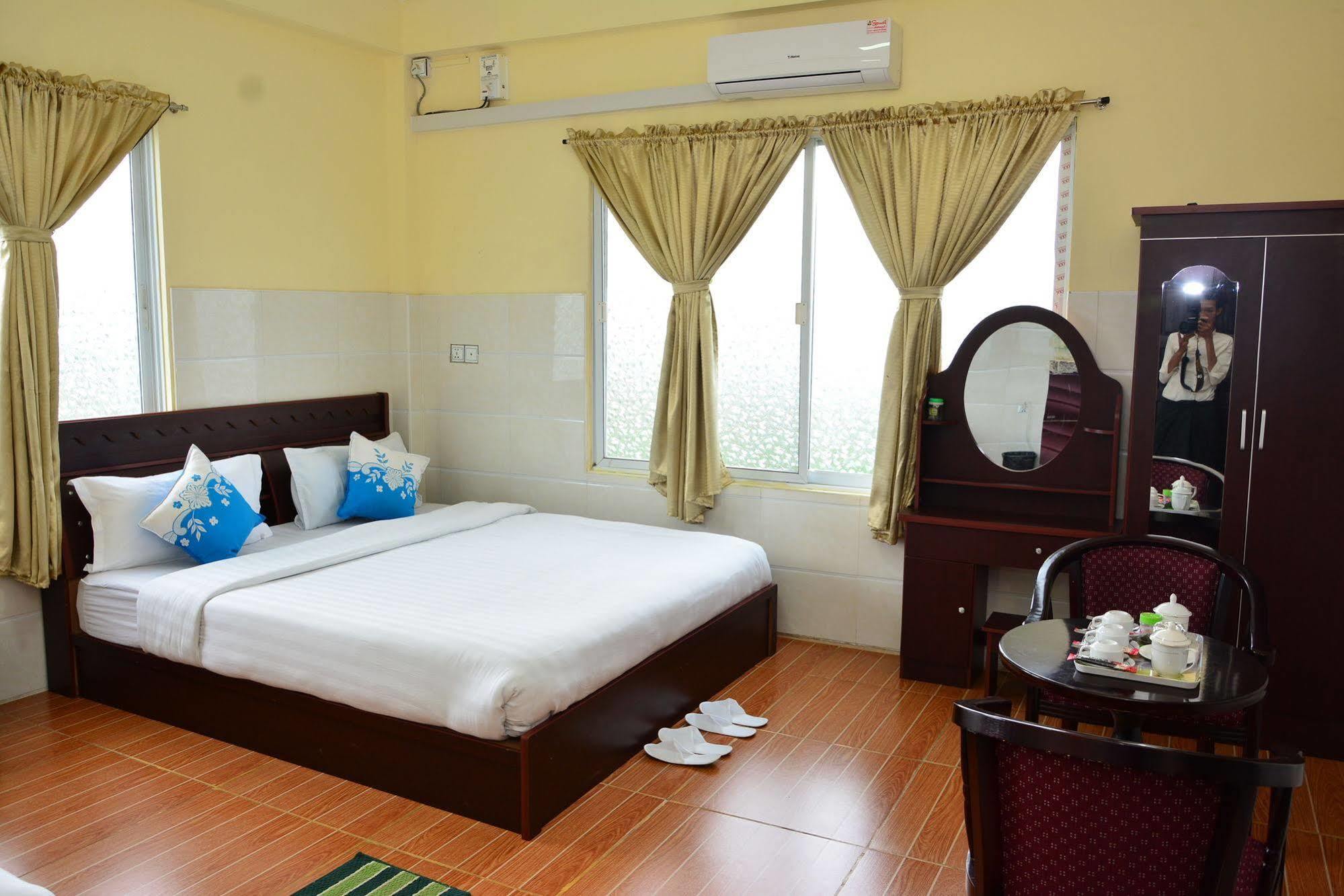 Hotel 99 Pyin Oo Lwin Ngoại thất bức ảnh