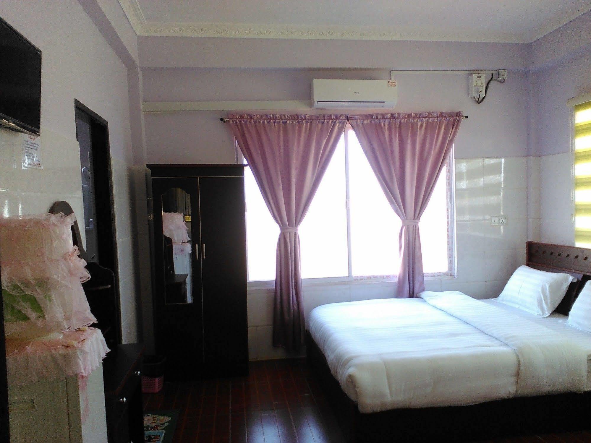 Hotel 99 Pyin Oo Lwin Ngoại thất bức ảnh
