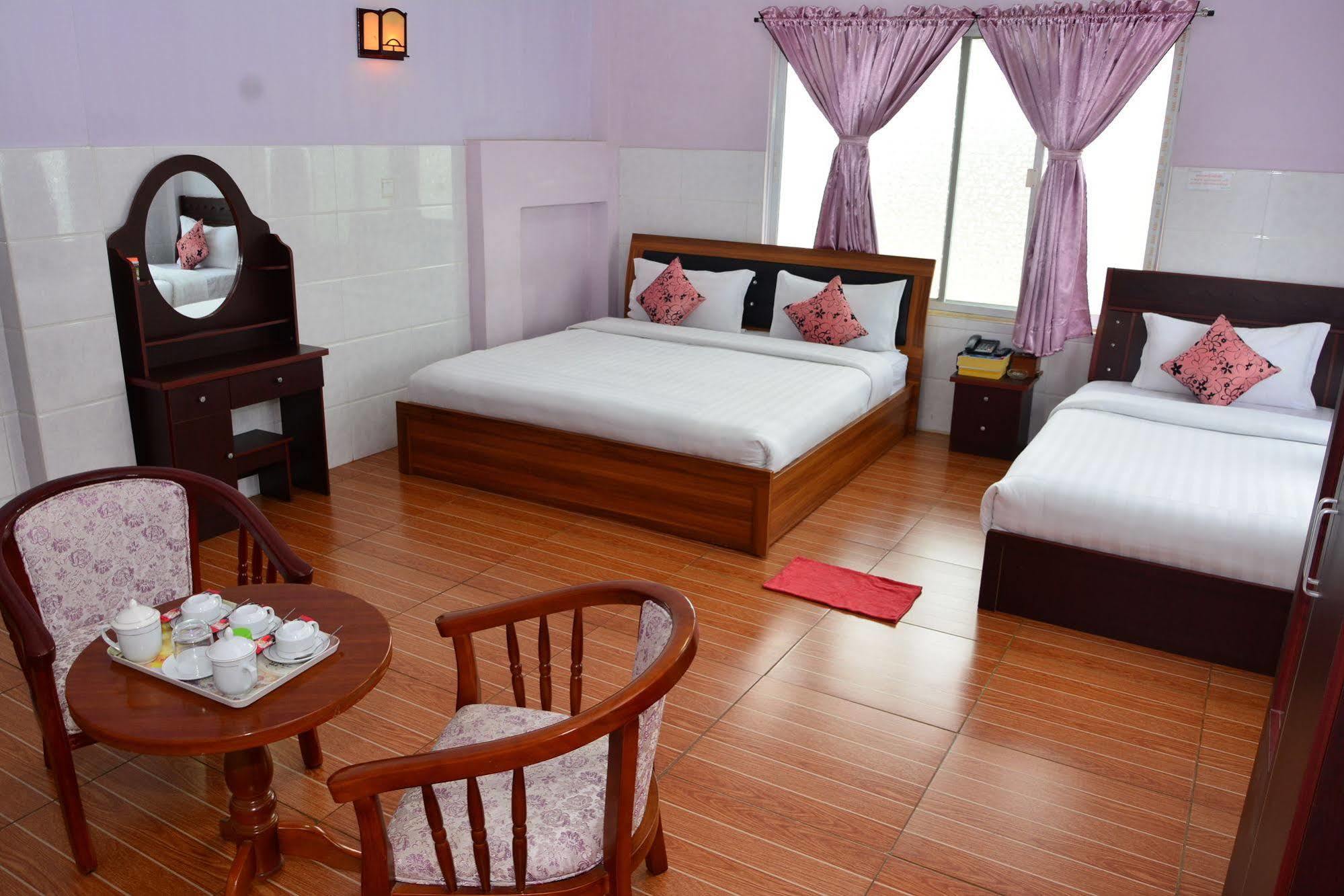 Hotel 99 Pyin Oo Lwin Ngoại thất bức ảnh